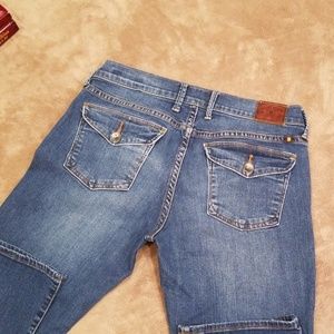LUCKY BRAND 🍀 womens Size 6  "sweet n crop" jeans